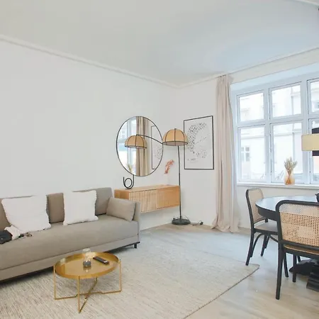 Homely 1 Bedroom Flat By The Lakes Lejlighed *